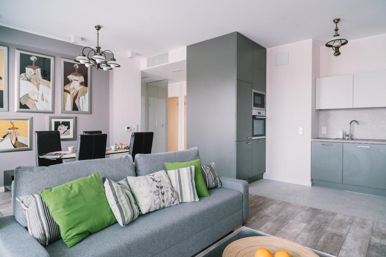 Kolejowa Aparthotel Warsawa Bagian luar foto