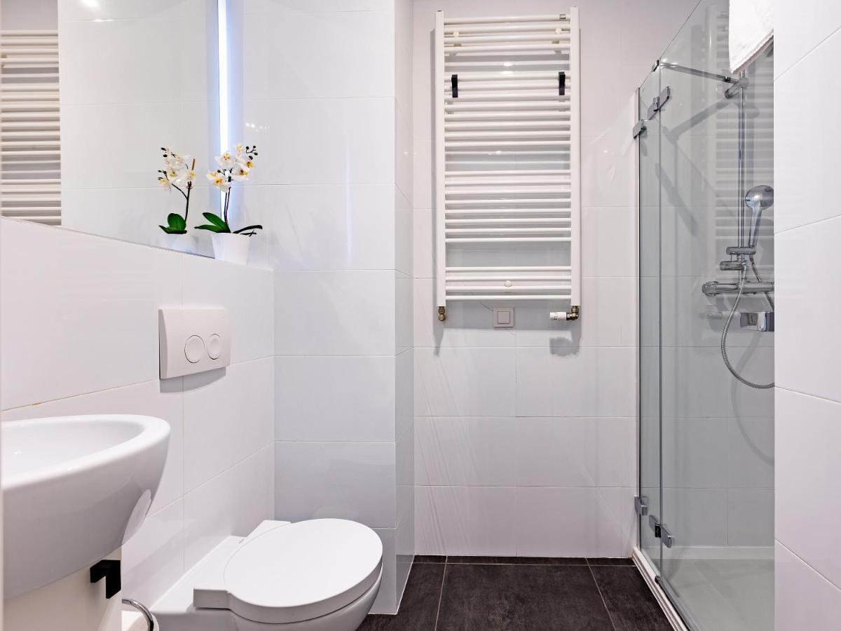 Kolejowa Aparthotel Warsawa Bagian luar foto