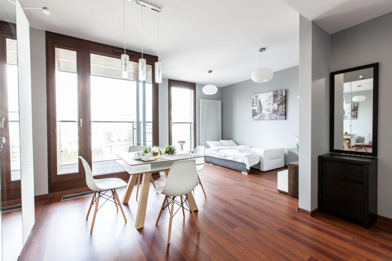Kolejowa Aparthotel Warsawa Bagian luar foto