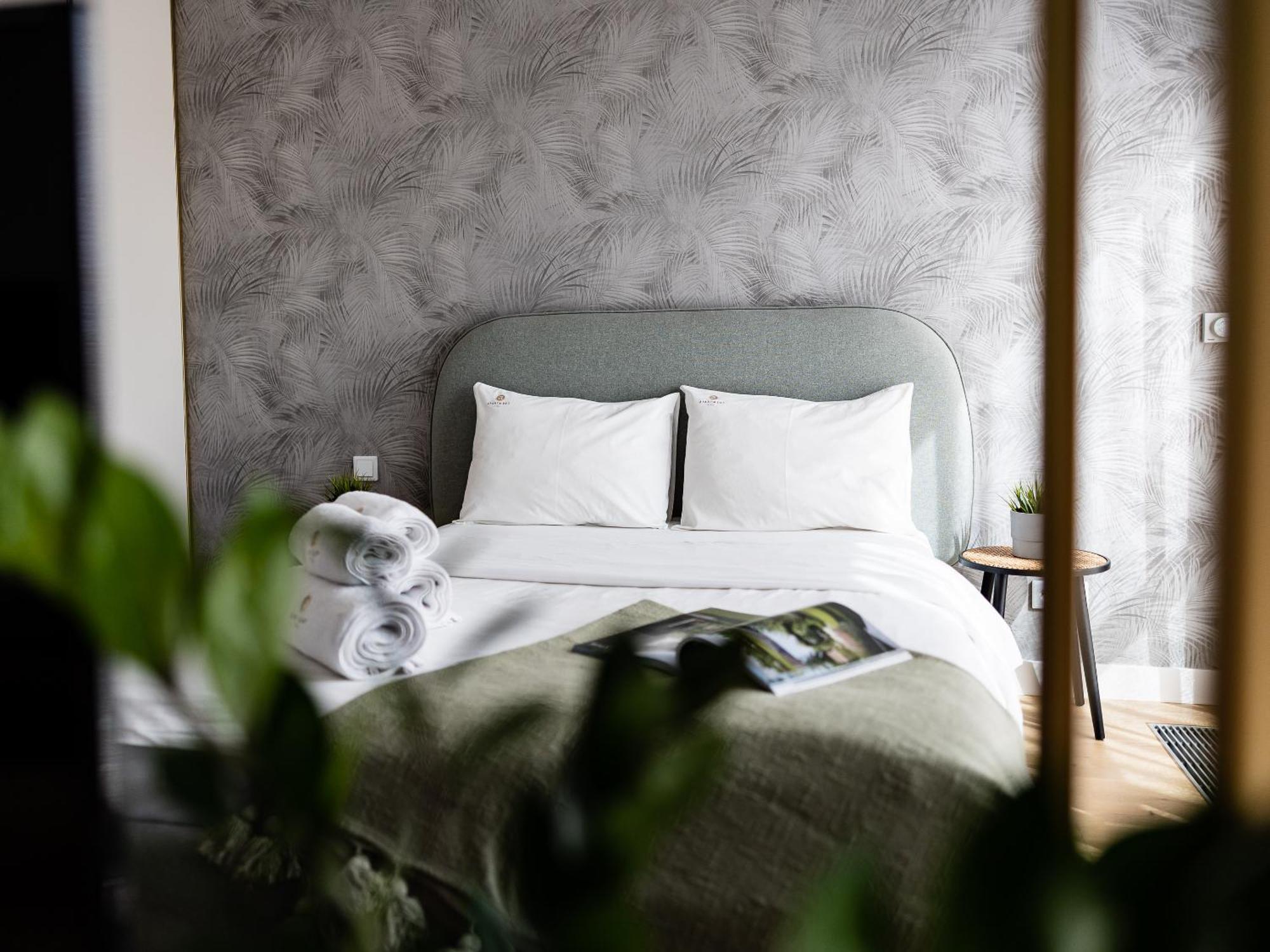 Kolejowa Aparthotel Warsawa Bagian luar foto